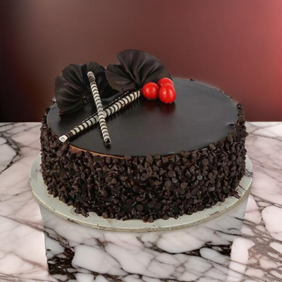 4lbs Chocolate Chip Cake from Pearl Continental Hotel 4lbs Chocolate Chip Cake from Pearl Continental Hotel