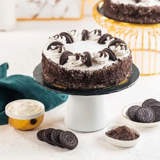 2Lbs Cookies & Cream Three Milk Cake from Hobnob 2Lbs Cookies & Cream Three Milk Cake from Hobnob