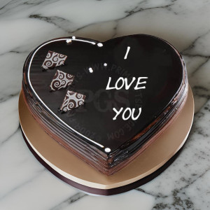 2Lbs Pc Hotel Heart Shape  Cake 2Lbs Pc Hotel Heart Shape  Cake